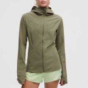 NWT Lululemon Mist Over Windbreaker, Sz 6, BAY LEAF